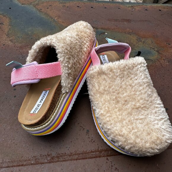 Steve Madden Shoes - EUC RARE Steve Madden Jkathyy Natural Plush Shearlin Platform Slippers